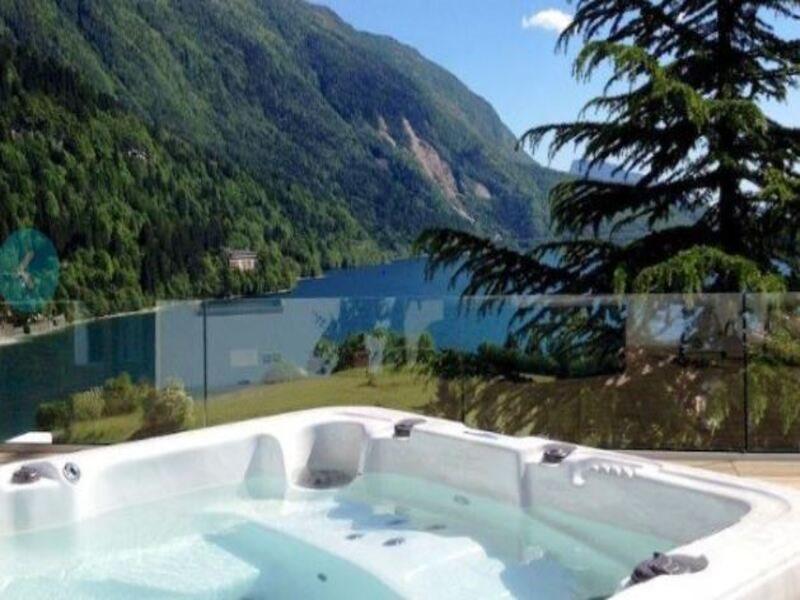 Ariston View 3*