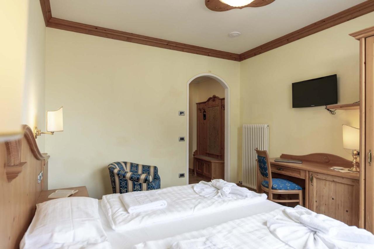 Hotel Ariston 3*