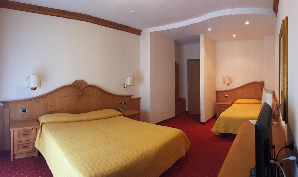 Hotel Ariston View