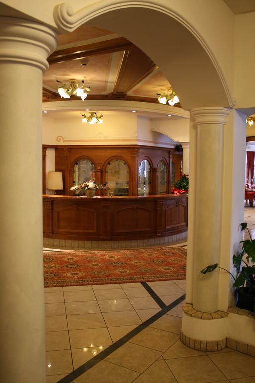 Hotel Ariston View 3*